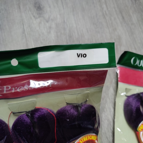 Outre X-Pressions Premium Violet Pre Stretched Braiding Hair - Picture 3 of 4